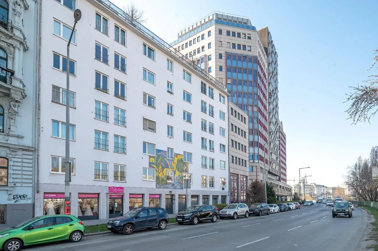 City Center Lofts Vídeň Aparthotel