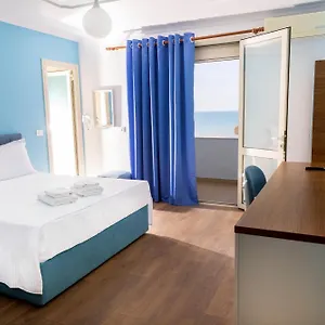 ** Hotel Max Albánie